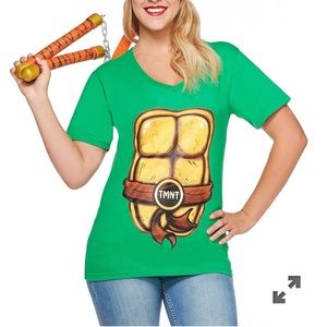 Spirit Halloween green ninja turtle short sleeve t-shirt